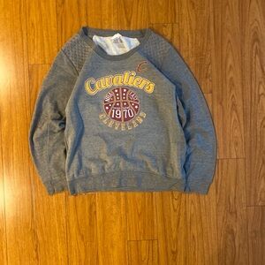 Vintage 2000’s Cleveland Cavaliers Sweater Men’s XL